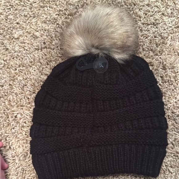 C.C Black Knit Beanie with Faux Fur Pom Pom - Picture 3 of 3